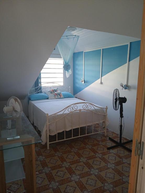Hotel Au D Location Grand-Bourg  Zewnętrze zdjęcie